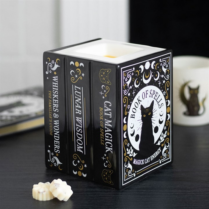 Black Cat Book of Spells Oil Burner and Wax Warmer 🇬🇧