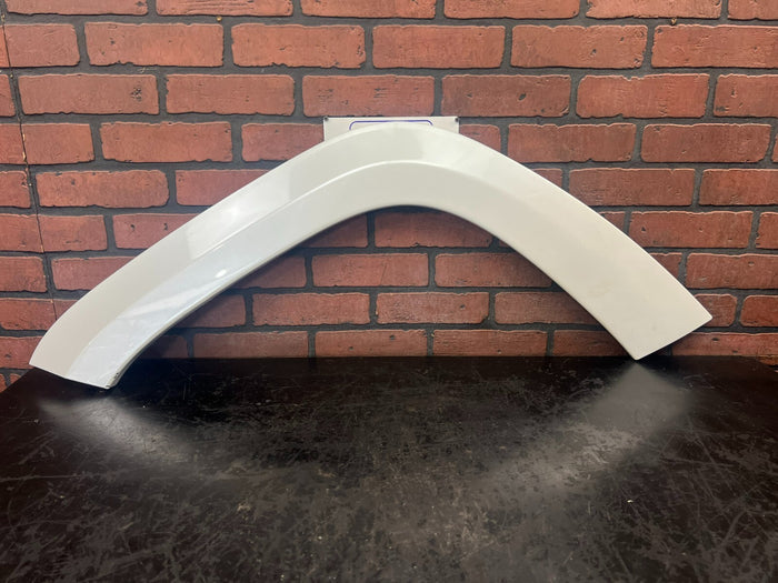 14-22 Grand Cherokee *SCUFFS* SRT White Front Driver LH Fender Flare Molding OEM