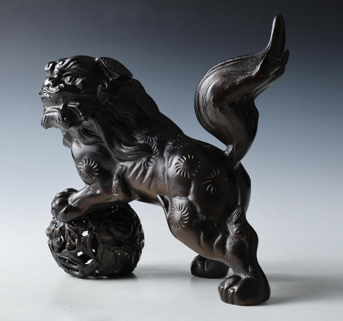 Beautiful Japanese Legendary Bronze Figure Good Atmosphere Leo Komainu