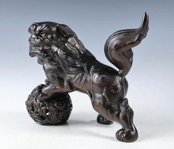 Beautiful Japanese Legendary Bronze Figure Good Atmosphere Leo Komainu