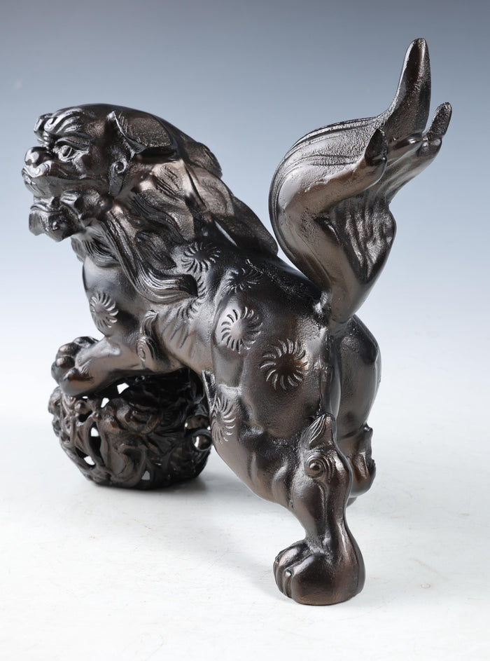 Beautiful Japanese Legendary Bronze Figure Good Atmosphere Leo Komainu