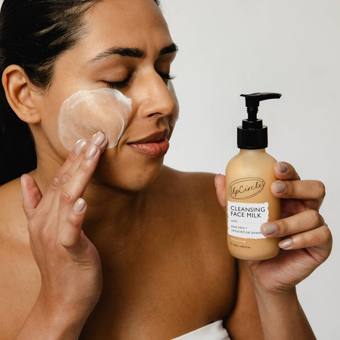 Cleansing Face Milk with Aloe Vera + Upcycled Oat Powder