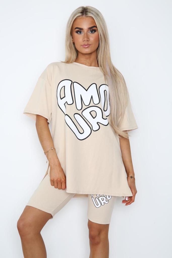 Amour Slogan / Cream / White / One Size UK Fit (Upto 14)