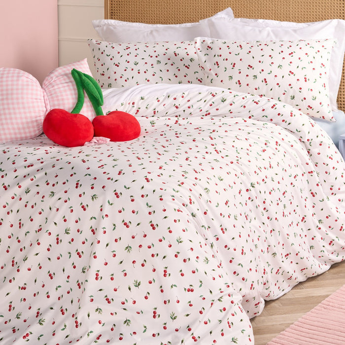 Ditsy Cherry Duvet Set - White/Red 🇬🇧