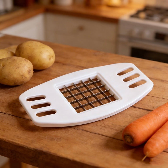 French Fry Potato Chipper Vegetable Fruit Cutter and Chopper Useful Kitchen Tool Random Colours 🇬🇧