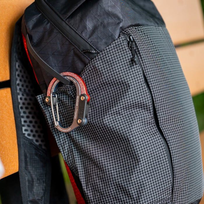 GEAR AID - GEAR AID X Carryology Heroclip Auxikko - Small / Orange