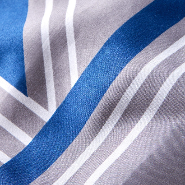 Geometric Print Reversible Duvet Set - Grey/Navy 🇬🇧