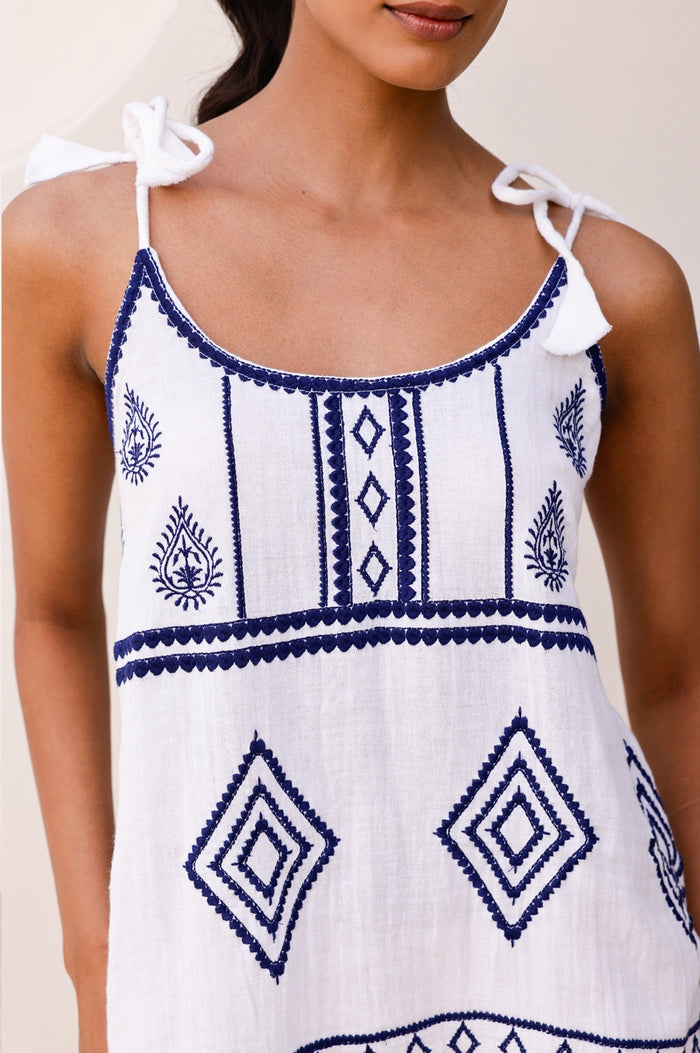 Imogen Mini Dress | White/Navy - Aspiga