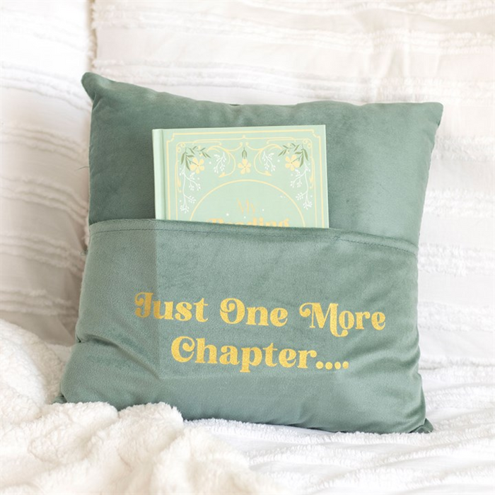 Just One More Chapter Cushion with Book Pocket 🇬🇧
