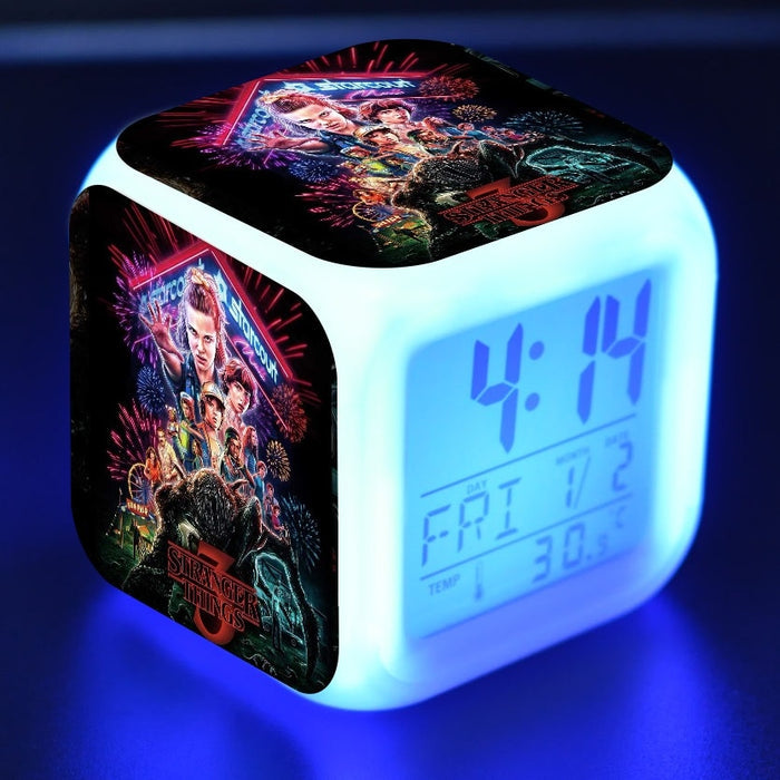 LED light color changing small alarm clock 🇨🇳