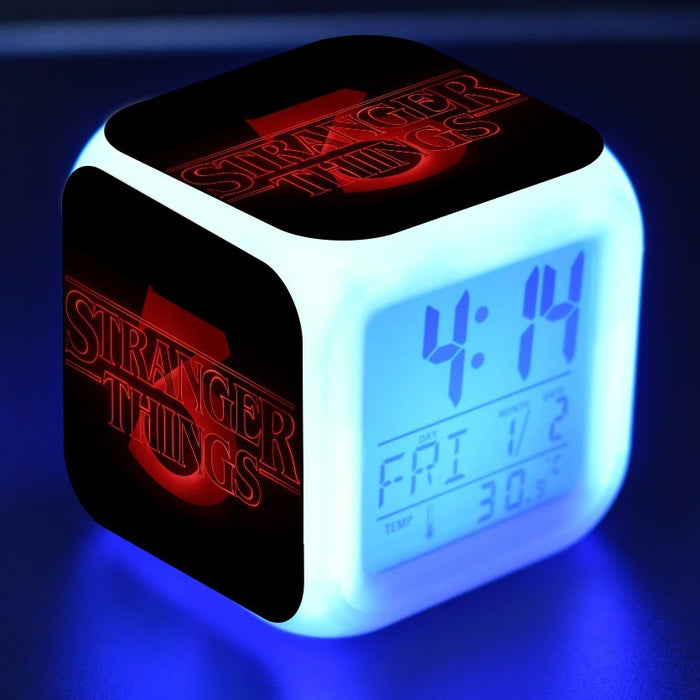 LED light color changing small alarm clock 🇨🇳