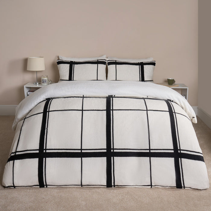 Oakley Grid Teddy Duvet Cover Set - Natural/Black 🇬🇧