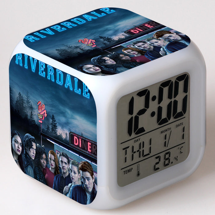 River Valley Alarm Clock 🇨🇳
