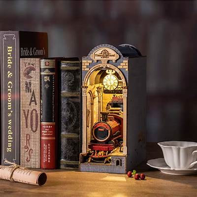 Rolife Book Nook & Wonderland Time Travel 258 Pce