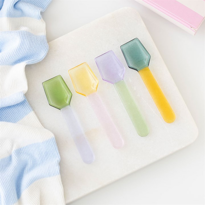 Set of 4 Pastel Glass Dessert Spoons 🇬🇧
