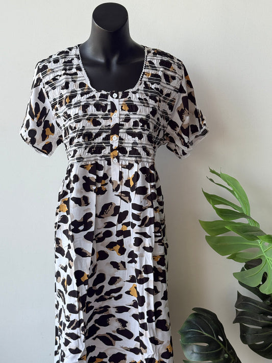Smocking Premium Rayon Nighty