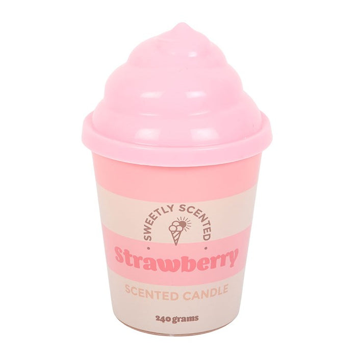 Strawberry Ice Cream Scented Candle 🇬🇧