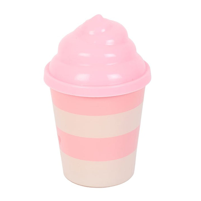 Strawberry Ice Cream Scented Candle 🇬🇧