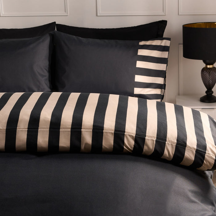 Stripe Edge Duvet Set - Black/Stone 🇬🇧