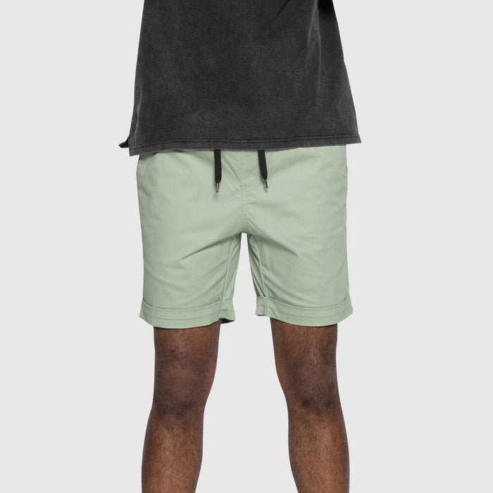 TEAMLTD Walk Shorts