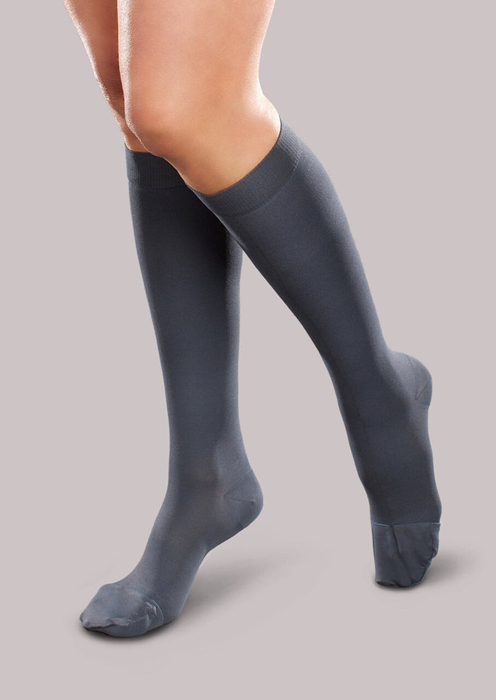 Therafirm EASE Opaque Moderate Support Women's Knee High 20-30mmHg - Compression Level: Firm 20-30 MmHg - Unisex - Knee