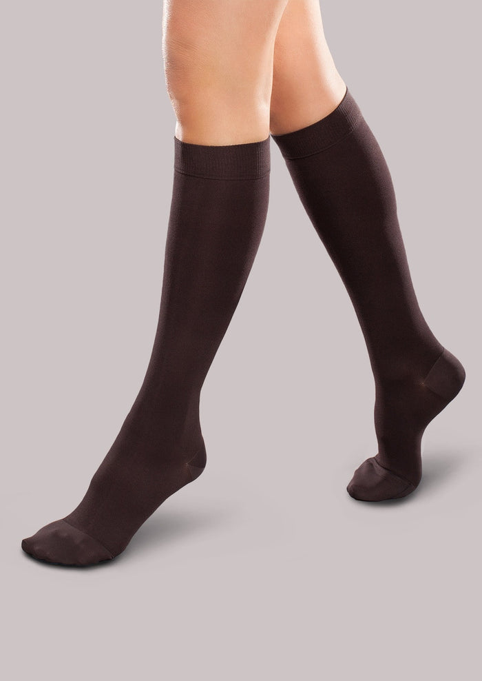 Therafirm EASE Opaque Moderate Support Women's Knee High 20-30mmHg - Compression Level: Firm 20-30 MmHg - Unisex - Knee