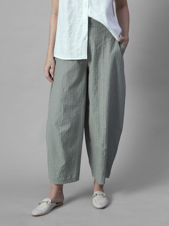 Women's Sage Cotton Lycra Barrel Leg Pant
