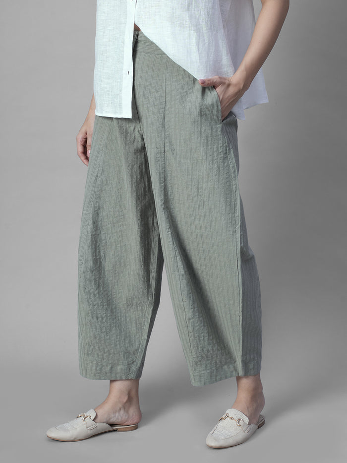 Women's Sage Cotton Lycra Barrel Leg Pant